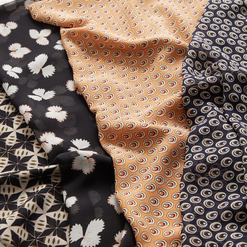 Chiffon leaves – black/white,  image number 5