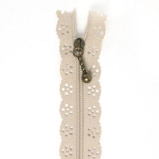 Lace Zip 8, 