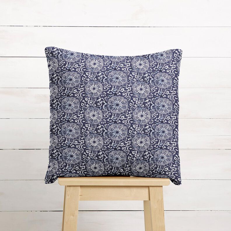 Cotton Cretonne floral mandala – white/midnight blue,  image number 7