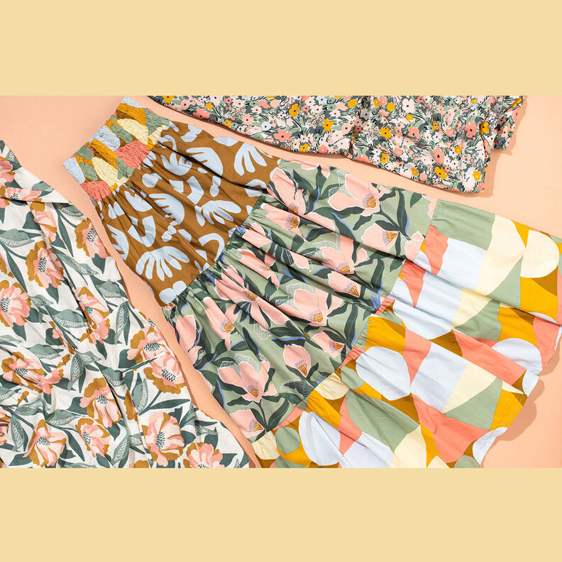 Abstract shapes cotton poplin | Nerida Hansen – olive/lobster,  image number 5