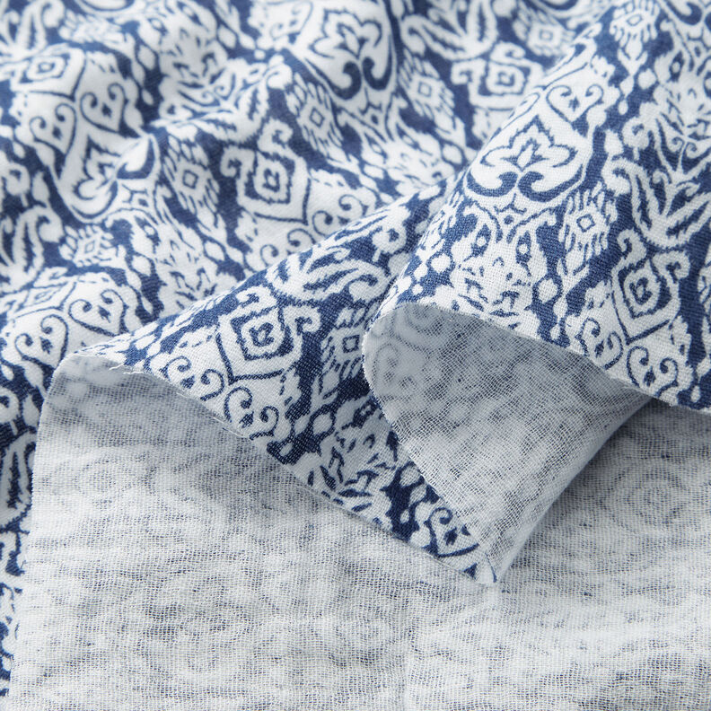 Double Gauze/Muslin traditional pattern – white/indigo,  image number 3