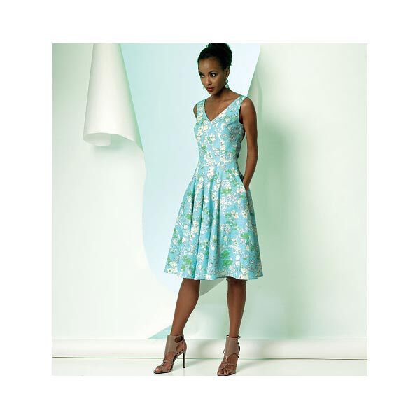 Dress, Vogue 8997 | 14 - 22,  image number 3
