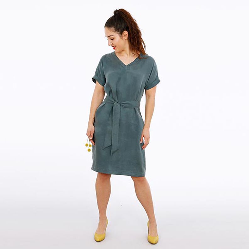 FRAU VIKKI - loose dress with a V-neckline and belt, Studio Schnittreif  | XS -  XXL,  image number 4