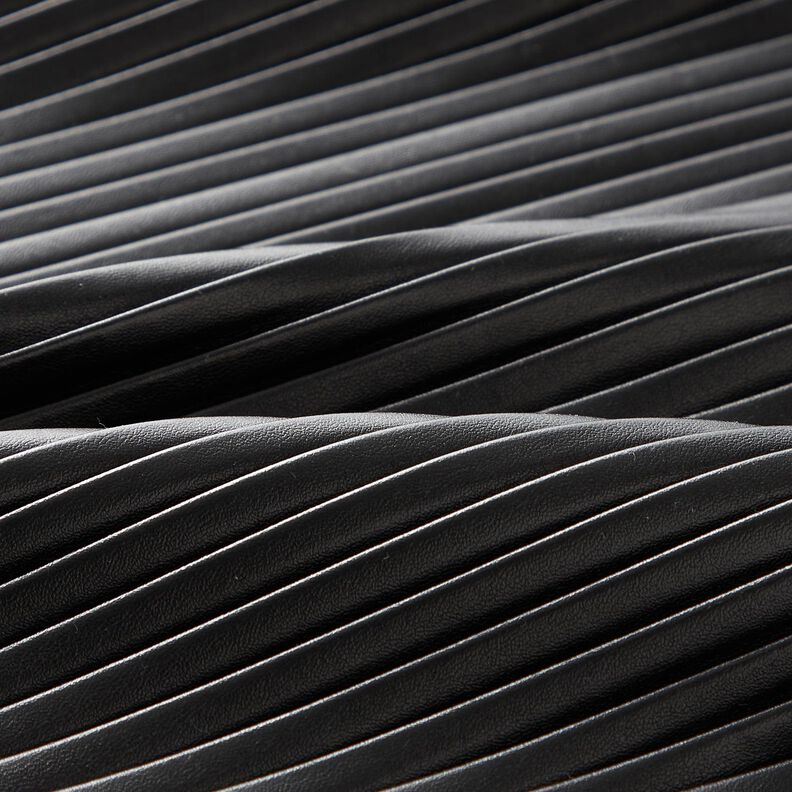 Imitation Leather Pleats – black,  image number 2