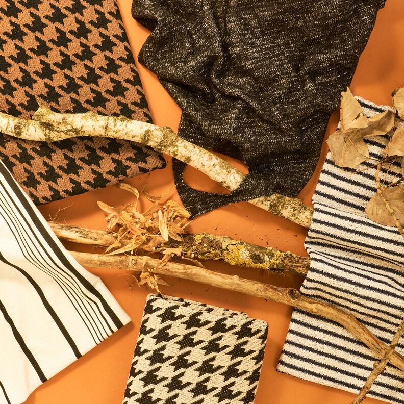 jacquard knit irregular stripes – offwhite/black, image number 7