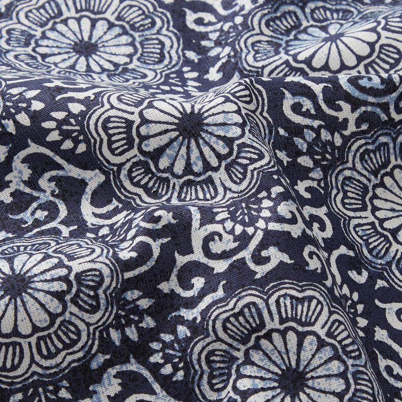 Cotton Cretonne floral mandala – white/midnight blue,  image number 2