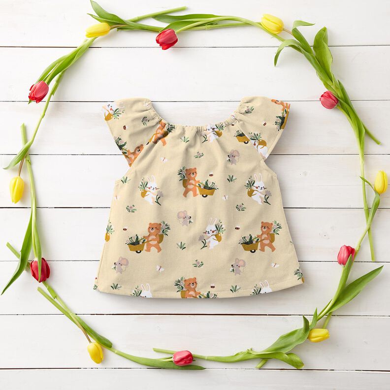 Cotton Poplin Animals picking flowers – vanilla yellow,  image number 7