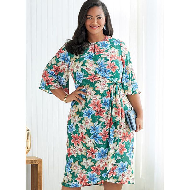 Wrap Dress, Butterick B6826 | 52-58,  image number 2