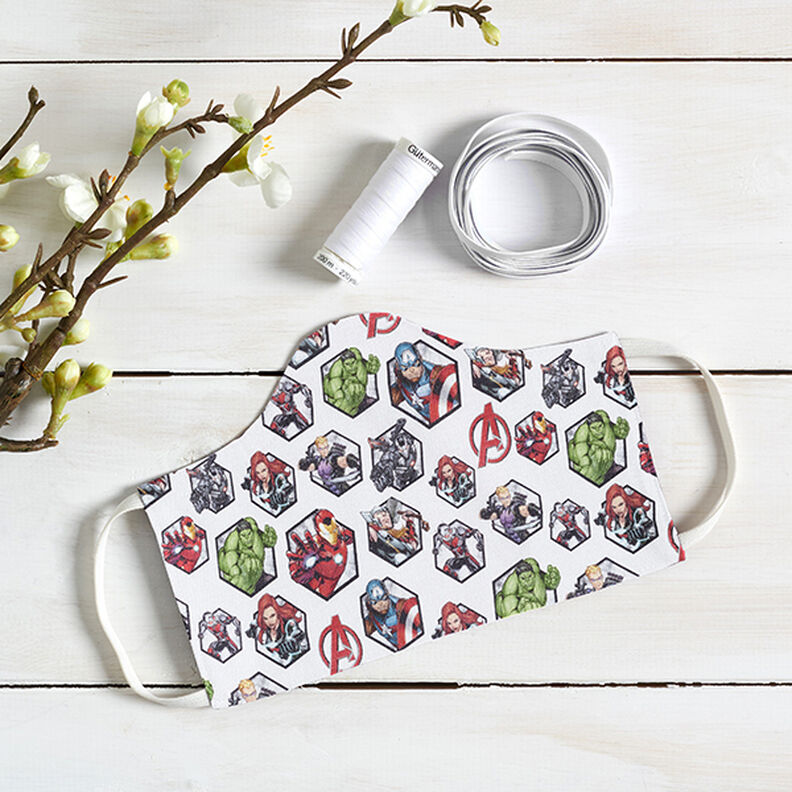 Cretonne Licensed Fabric Avengers Motif Boxes | Marvel – white,  image number 9