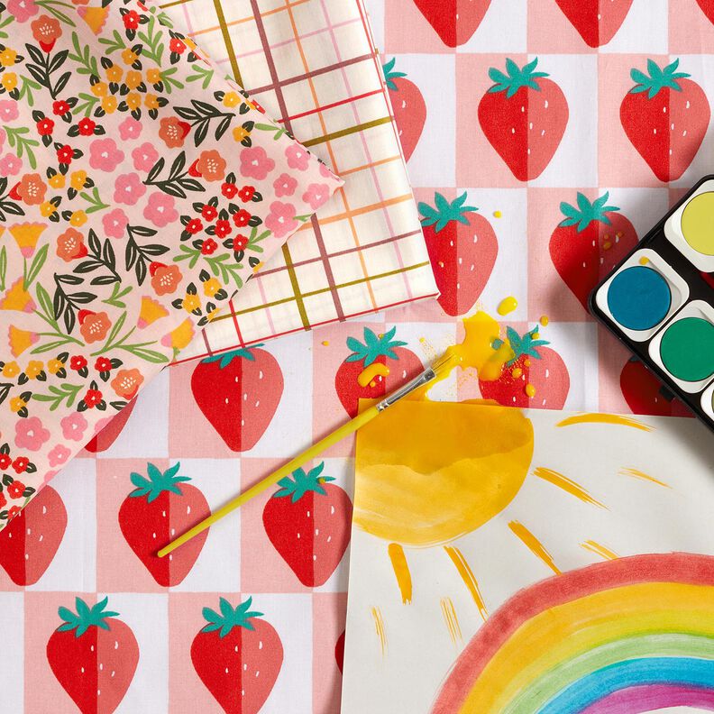 Coated Cotton strawberry checks – rosé/red,  image number 6