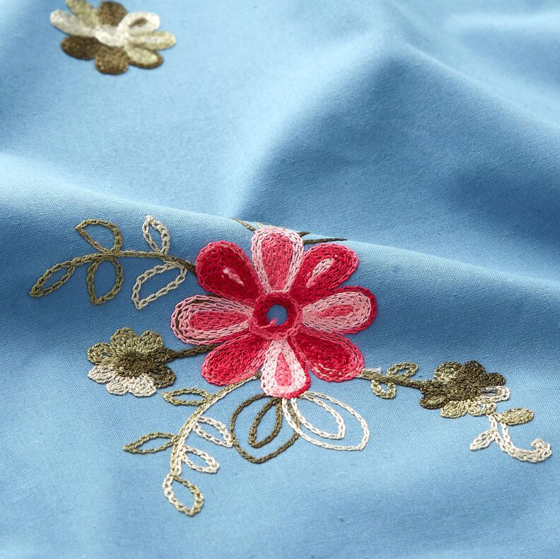 Cotton Poplin Embroidered bouquets – brilliant blue/berry,  image number 2
