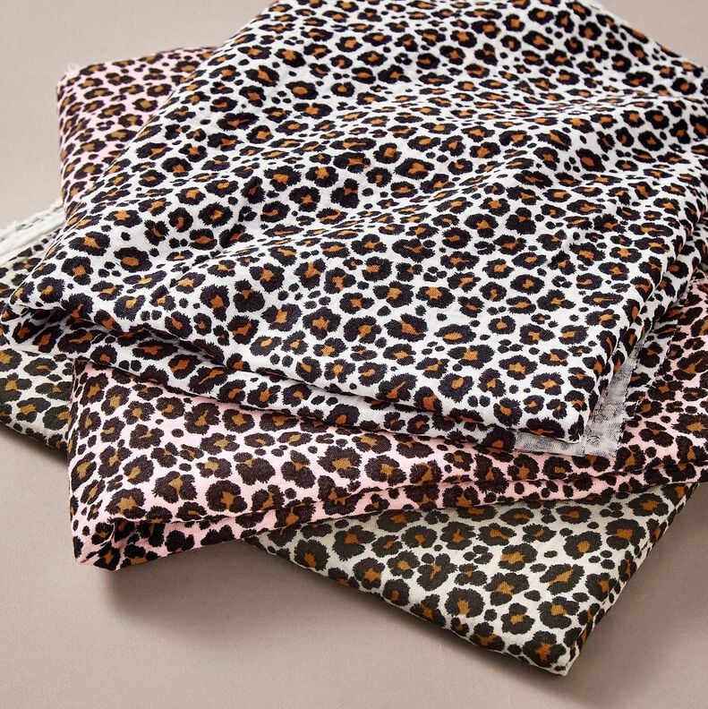 Double Gauze/Muslin Leopard Print – light taupe/black, image number 5
