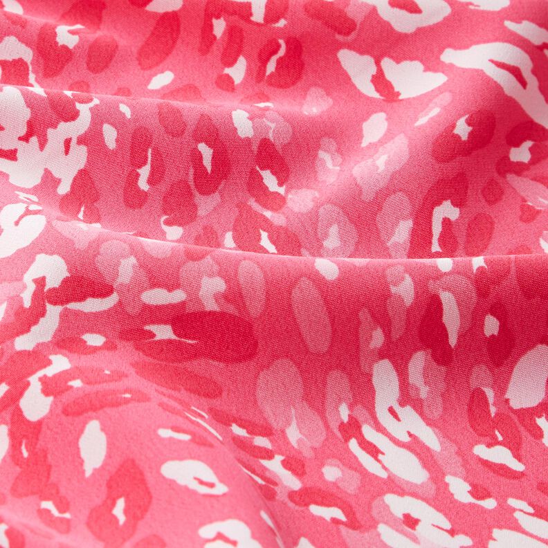 Crepe fabric abstract leopard pattern – intense pink,  image number 2